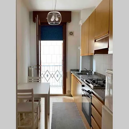 Apartment De-home